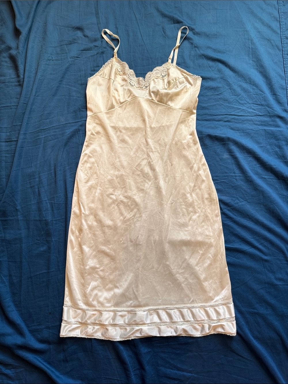 Satin Lace-Trim Slip Chemise in Cream